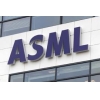 Hits de rendimiento ASML, las acciones de chips globales caen $ 420 mil millones